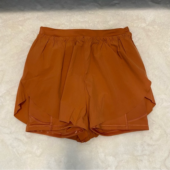 Athleta Mile Marker 2-in-1 Short - Picture 1 of 8